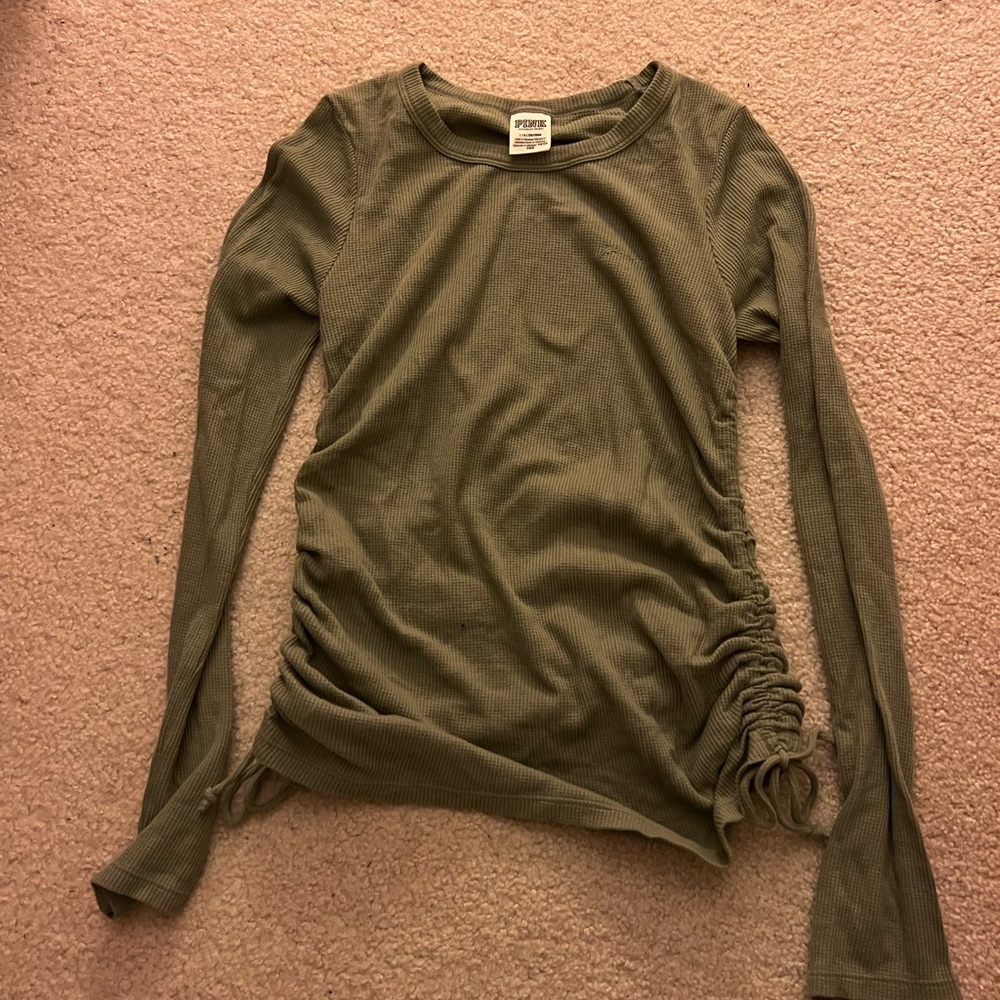 Long sleeve top